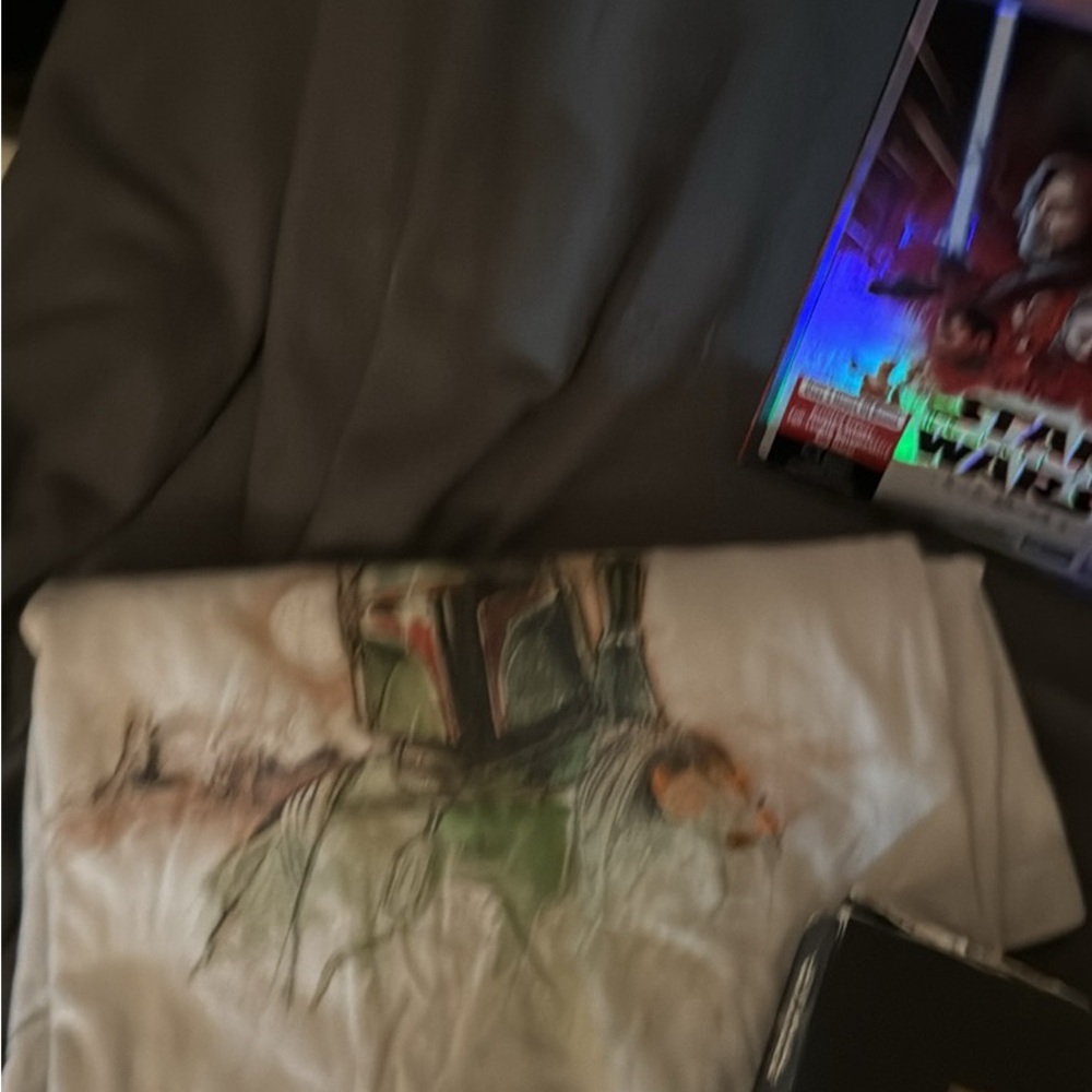 Stars Tee Shirts  2 DVDs and collections items